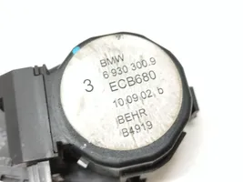 BMW 5 E60 E61 Oro sklendės varikliukas 6930300