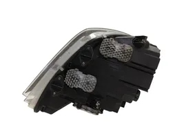 BMW 6 F12 F13 Lampa przednia 7272017