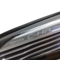 Toyota C-HR Faro/fanale 81110F4071