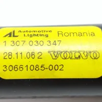 Volvo V50 Dysza spryskiwacza lampy przedniej 1307030347