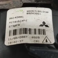 Mitsubishi Outlander Światło przeciwmgłowe przednie MN142091