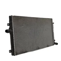 Volkswagen PASSAT B7 Coolant radiator 3AA121253