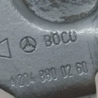 Mercedes-Benz CLS C218 X218 Konepellin lukituksen vastakappale A2048800260