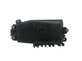 Mercedes-Benz SLK R172 Vacuum air tank A6510700568