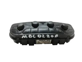 Mercedes-Benz C W203 Centralina del climatizzatore A2038300785