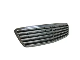 Mercedes-Benz C W203 Grille de calandre avant A2038800183