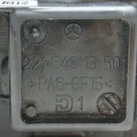 Mercedes-Benz S W221 Module de fusibles 2215401350