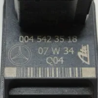Mercedes-Benz S W221 Capteur d'accélération 0045423518