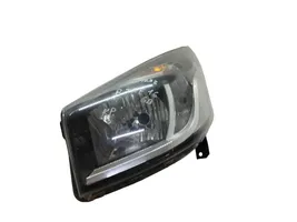 Renault Trafic III (X82) Phare frontale 260609158R