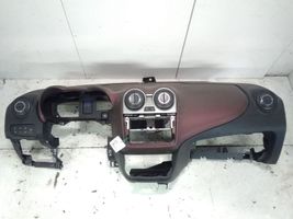 Alfa Romeo Mito Deska rozdzielcza 156085661