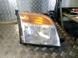 Ford Fusion Lampa przednia 1547721