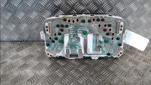 Renault Master II Tachimetro (quadro strumenti) 8200083041