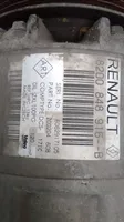 Renault Master III Ilmastointilaitteen kompressorin pumppu (A/C) 926000373R