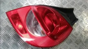 Renault Clio III Luci posteriori 8200459960