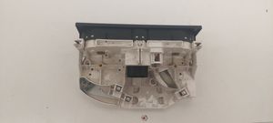 Volkswagen Golf IV Panel klimatyzacji 1J0819045F