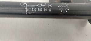 Mercedes-Benz E W210 Cric di sollevamento 2105830115