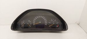 Mercedes-Benz E W210 Compteur de vitesse tableau de bord 87001357