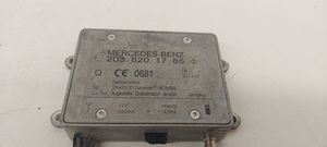 Mercedes-Benz E W210 Amplificateur d'antenne 2038201785