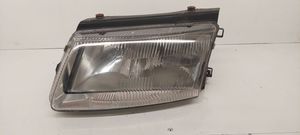 Volkswagen PASSAT B5 Faro/fanale 14869100