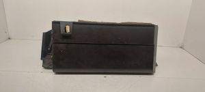 Audi 80 90 B2 Glove box 811857095D