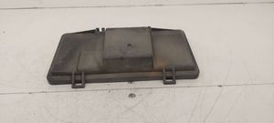 Audi 80 90 B2 Fuse box cover 443941801