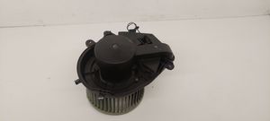 Volkswagen PASSAT B5.5 Heater fan/blower 8D1820021