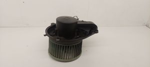 Volkswagen PASSAT B5.5 Heater fan/blower 8D1820021