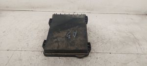 Audi A3 S3 8P Deckel Sicherungskasten 1K0937132D