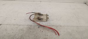 Audi A6 S6 C4 4A Coolant fan relay 8D0959493