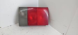 Audi A6 S6 C4 4A Lampy tylnej klapy bagażnika 4A0945093