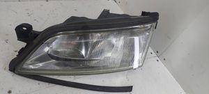 Opel Vectra B Lampa przednia 88201726