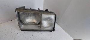 Mercedes-Benz E W124 Lampa przednia 7r0134532