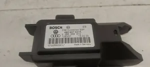 Volkswagen PASSAT B5 Sensor ESP de aceleración de frecuencia del intermitente 4B0907637A