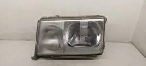 Mercedes-Benz E W124 Lampa przednia 203091B