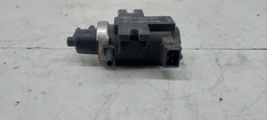 Audi A4 S4 B5 8D Turbo solenoid valve 1H0906627