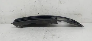 Audi A4 S4 B6 8E 8H Grille inférieure de pare-chocs avant 8E0807682A