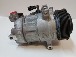 Nissan X-Trail T32 Ilmastointilaitteen kompressorin pumppu (A/C) 4472501520