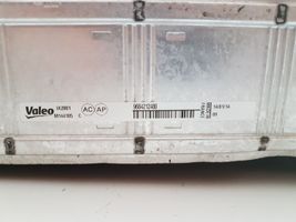 Citroen C4 II Välijäähdyttimen jäähdytin 9684212480