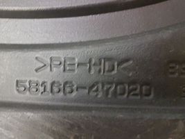 Toyota Prius (XW30) Alustakaukalon verhoilu 5816647020