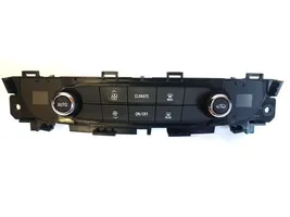 Opel Insignia B Panel klimatyzacji 39113537