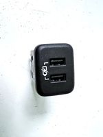 Opel Insignia B Connettore plug in USB 13598459