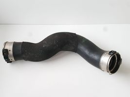 BMW 1 F20 F21 Tube d'admission de tuyau de refroidisseur intermédiaire 4742748