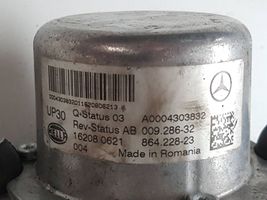 Mercedes-Benz C W205 Pompa podciśnienia / Vacum A0004303832