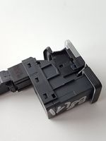 Volkswagen PASSAT B8 Interruptor del freno de mano/estacionamiento 3G0927225