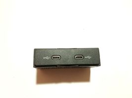 Seat Ibiza V (KJ) USB socket connector 575035736A