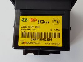 KIA Niro USB-pistokeliitin 96120K0110