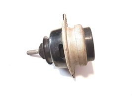 Volkswagen Touareg I Dzinēja spilvens 7L8199131