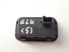 Mercedes-Benz GLK (X204) Interruptor de apertura del maletero/compartimento de carga 2128210651