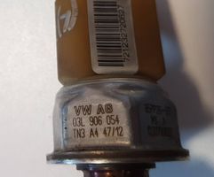 Audi A4 S4 B8 8K Fuel pressure sensor 03L906054