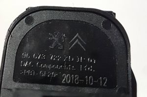 Peugeot Partner III Przycisk regulacji lusterek bocznych 96673722ZD